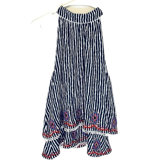 2/$25 Morgan Claire - Layered Sleeveless Top - Picture 1 of 9